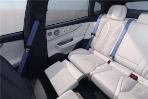 20万能买什么车？焕新极氪7X以家庭全能实力给出答案